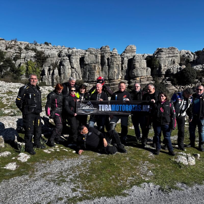 Spanyol motoros túra – Kanyarvadászat az olivafák tövében (2027.02.19–02.28.)