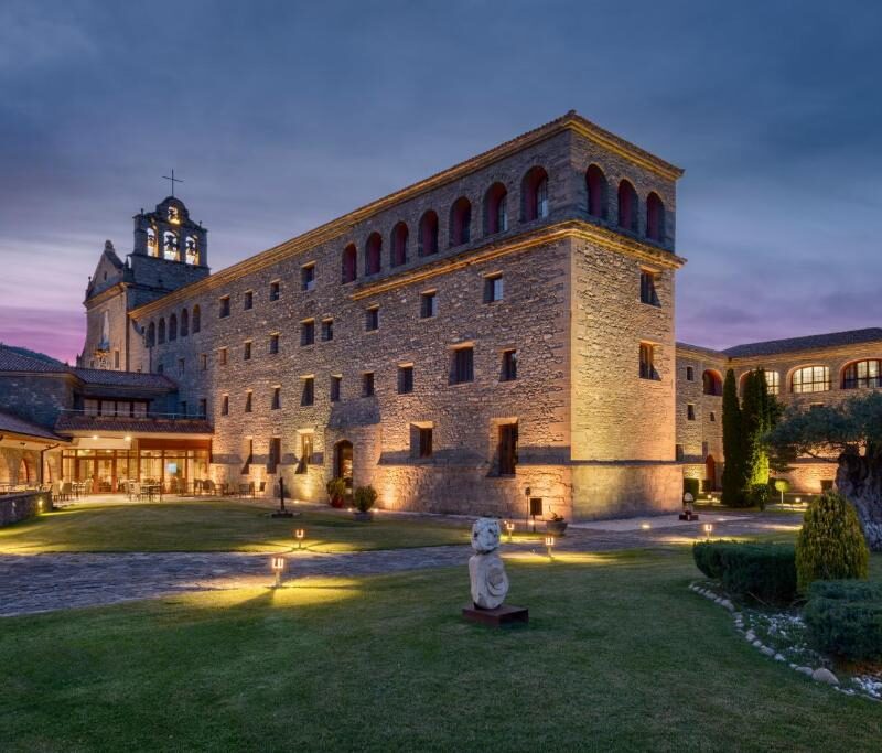 SPANYOLOROSZÁG-FRANCIAORSZÁG-ANDORRA MOTOROS TÚRA KANYARGÁS A PIRENEUSOKBAN (2026.05.09-05.17.)