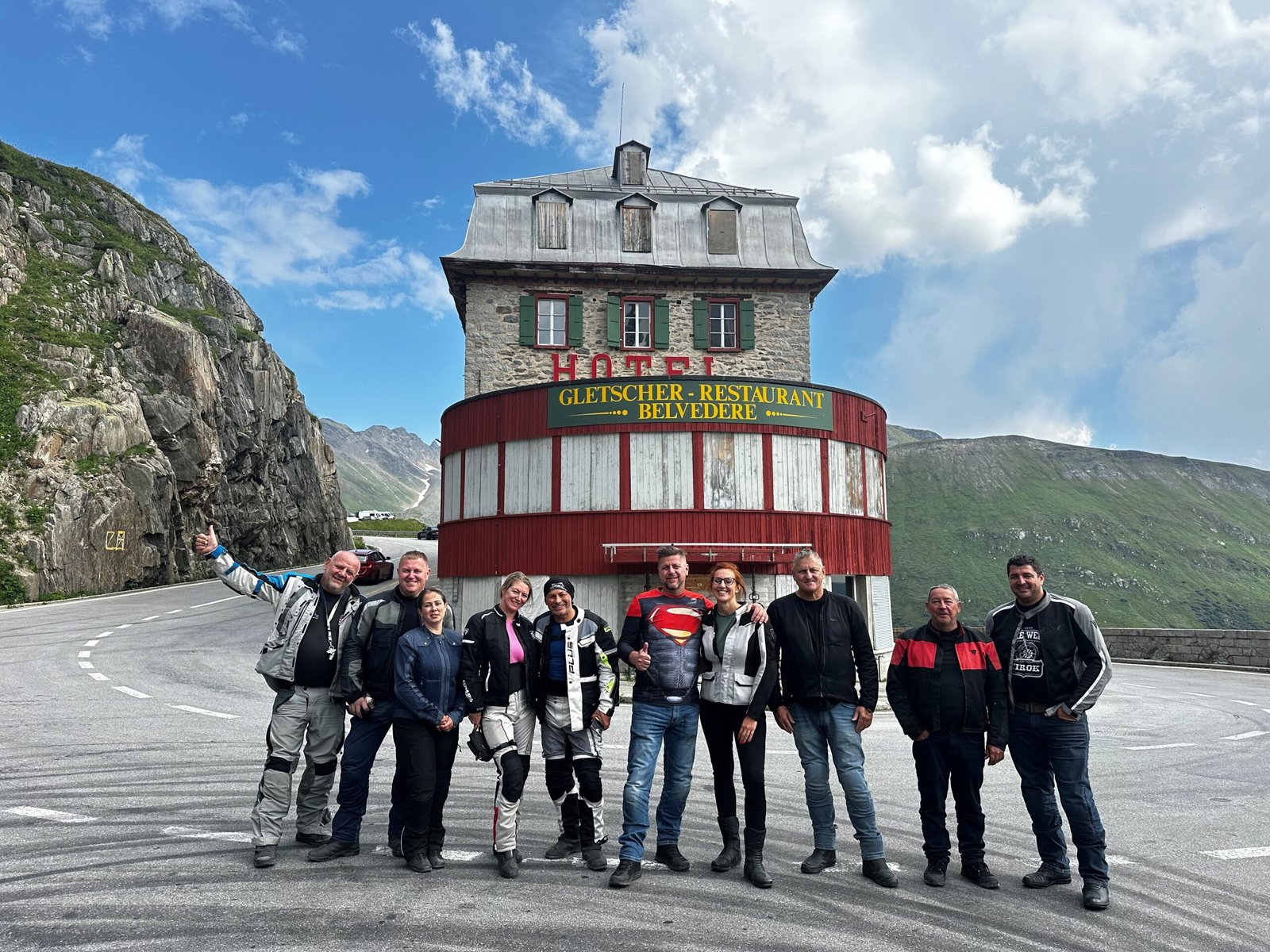 A NAGY ALPESI ÚT - FRANCIAORSZÁG, SVÁJC, OLASZORSZÁG, AUSZTRIA MOTOROS TÚRA 2027 (2027.08.19. – 08.29.) - Image 2